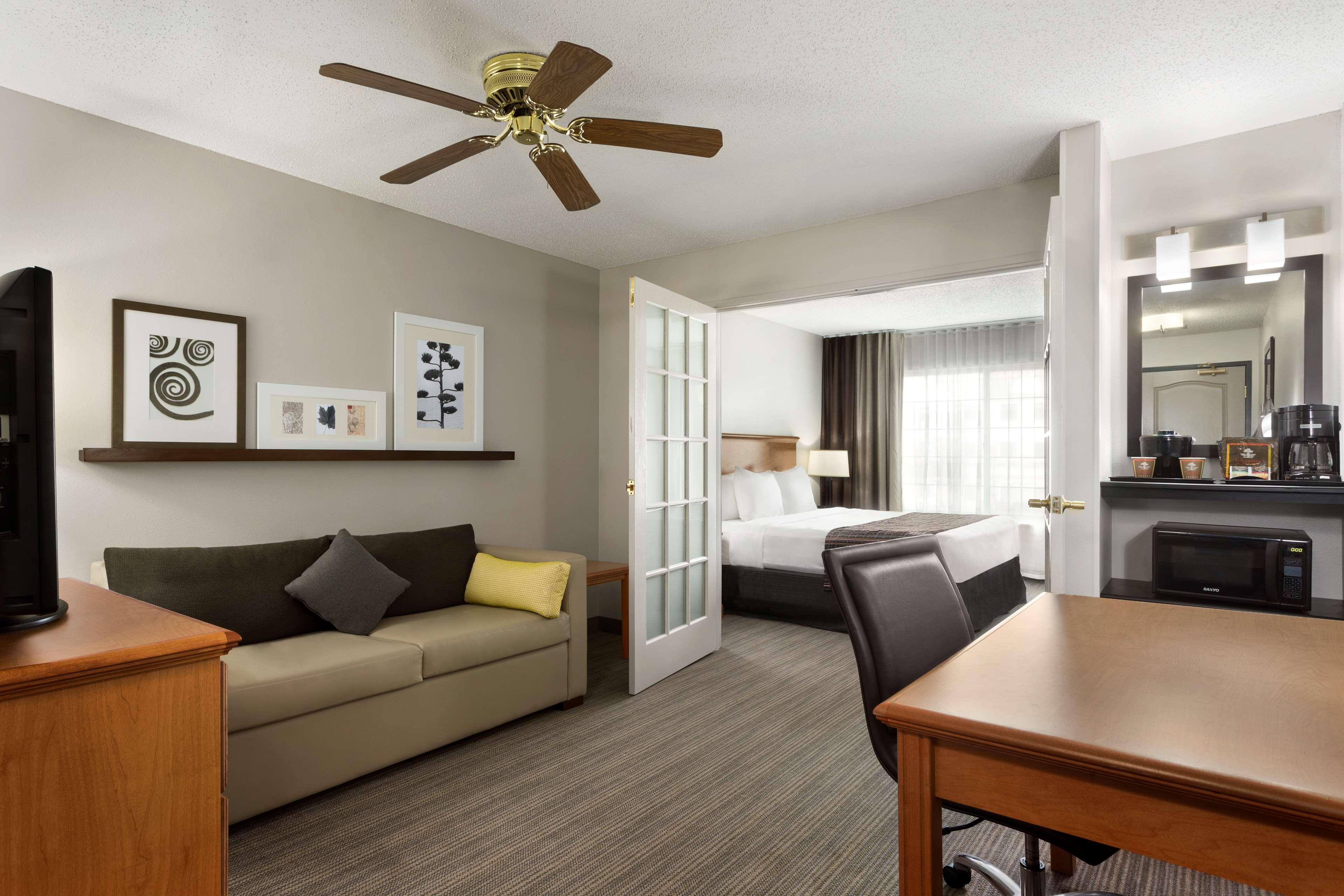 Country Inn & Suites By Radisson, Columbus Airport, Oh Luaran gambar