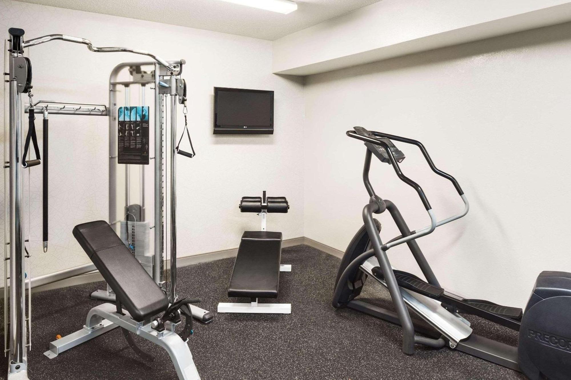 Country Inn & Suites By Radisson, Columbus Airport, Oh Luaran gambar